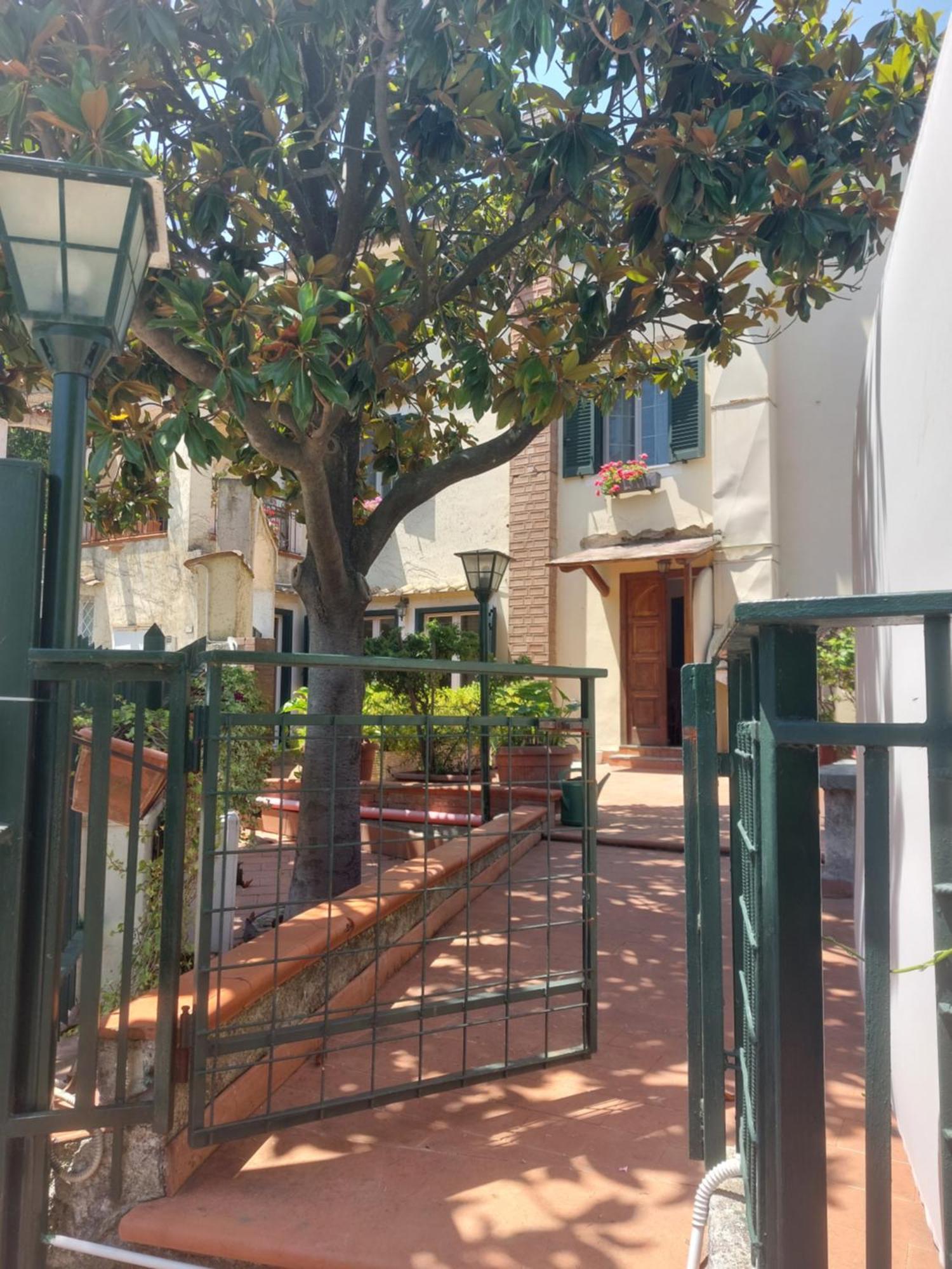 La Magnolia Locazione Breve Apartment Cava De' Tirreni Exterior photo